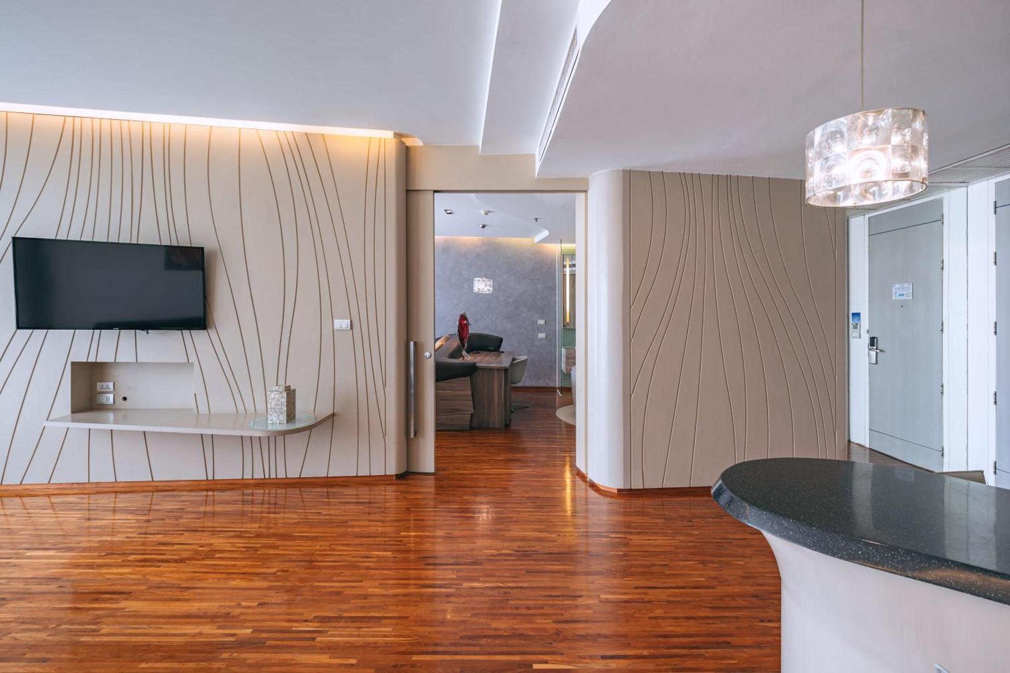 Hotel Baraquda Heeton Pattaya By Compass Hospitality Pokoj fotografie