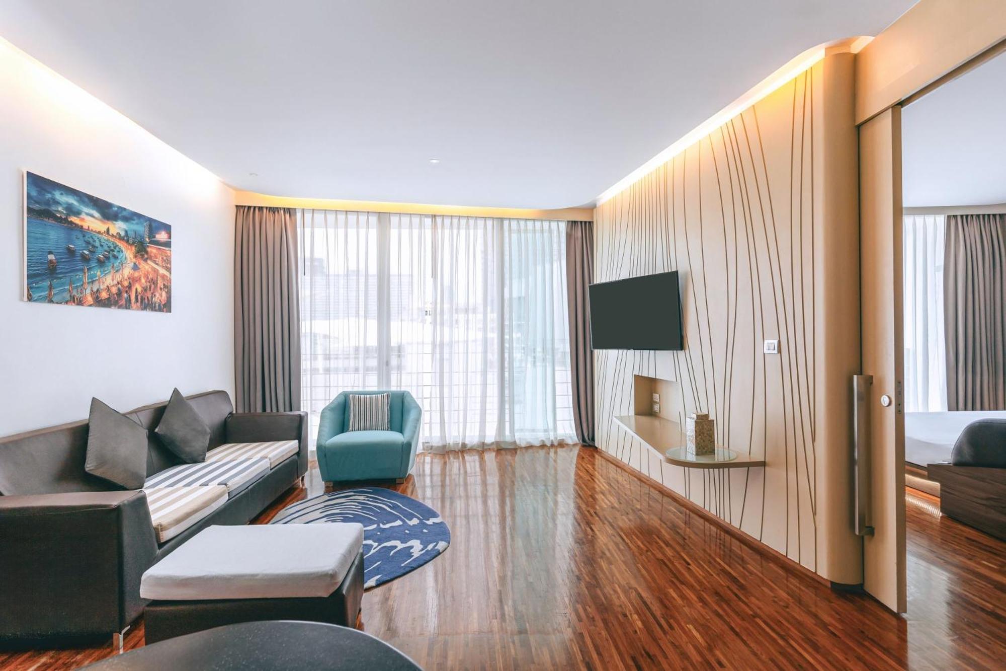 Hotel Baraquda Heeton Pattaya By Compass Hospitality Pokoj fotografie
