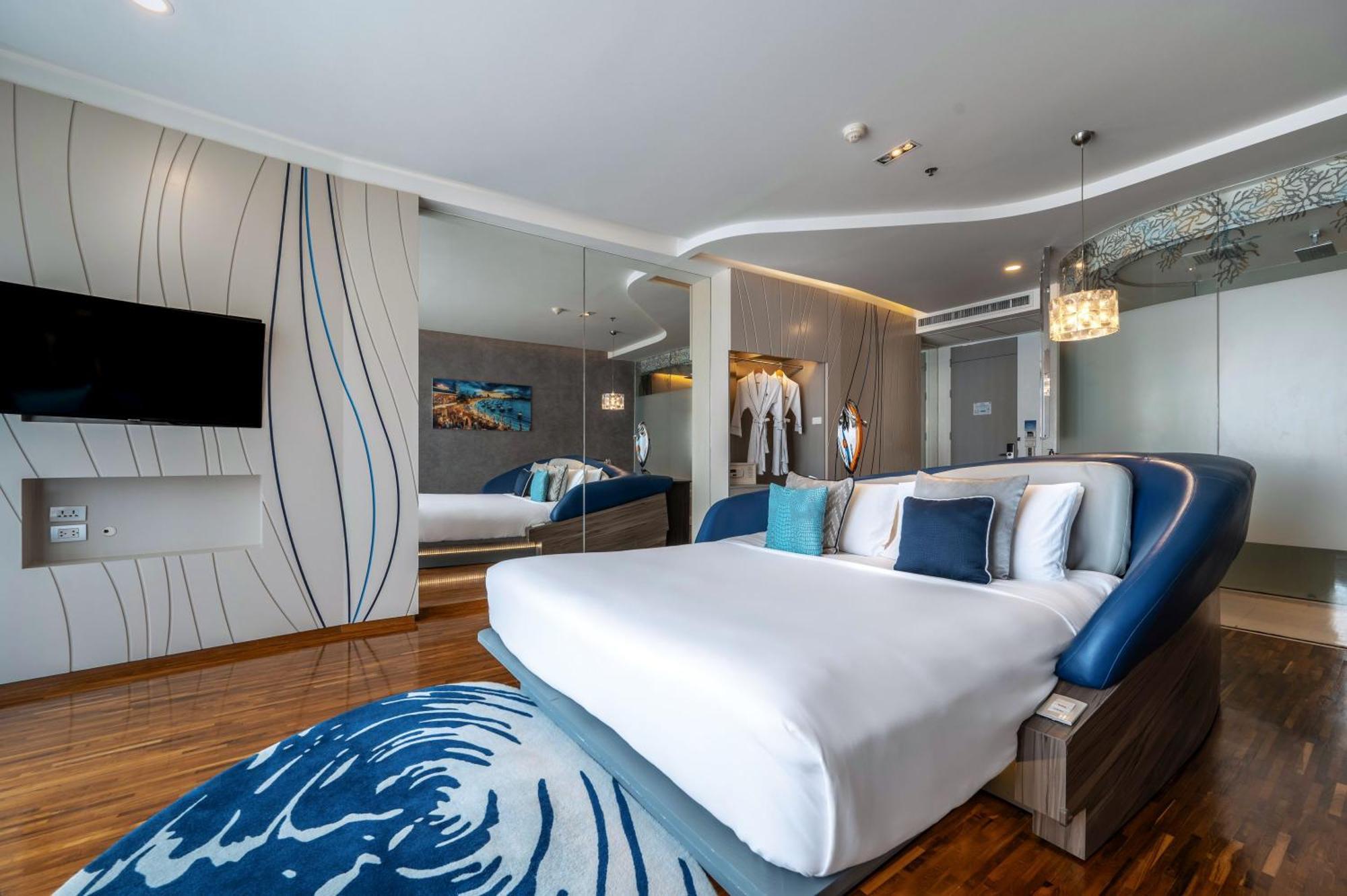 Hotel Baraquda Heeton Pattaya By Compass Hospitality Exteriér fotografie