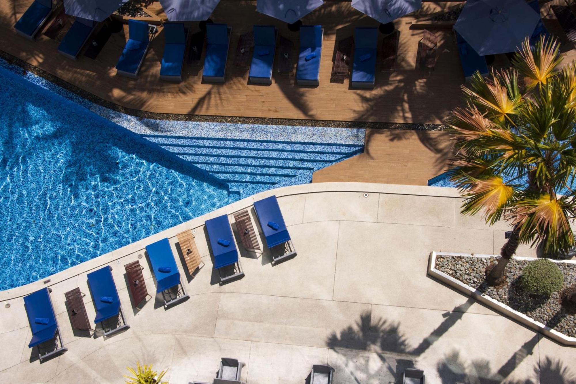 Hotel Baraquda Heeton Pattaya By Compass Hospitality Exteriér fotografie