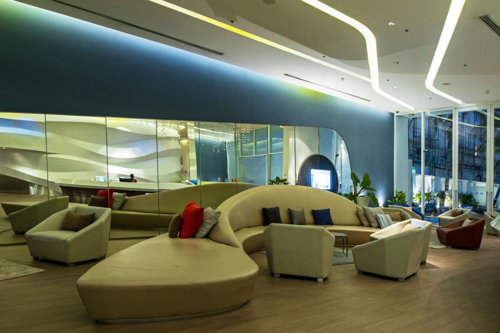 Hotel Baraquda Heeton Pattaya By Compass Hospitality Exteriér fotografie