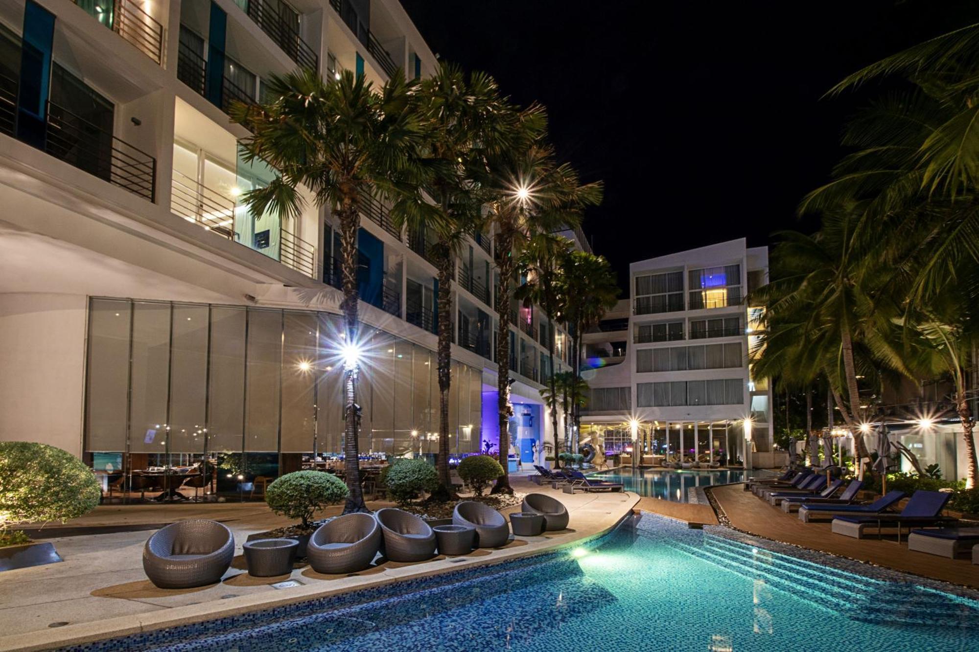 Hotel Baraquda Heeton Pattaya By Compass Hospitality Exteriér fotografie